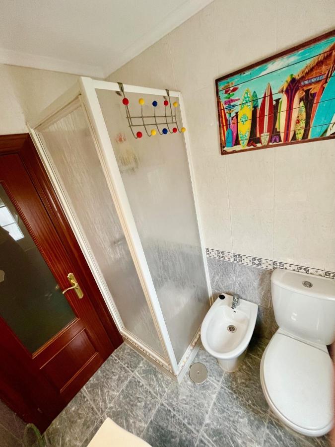 Playa Quebrantos. And Surf. Primera Linea Appartement *